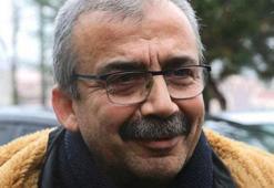 Sırrı Süreyya Önder'in kızından sosyal medya paylaşımı