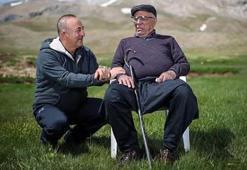 Eski Dışişleri Bakanı Çavuşoğlu'nun babası vefat etti; Siyasiler başsağlığı mesajı yayımladı