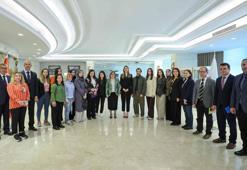 'Çingene Kızı'nın kayıp yüzü takılarda hayat buldu