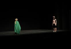 Devlet korumasındaki çocuklardan tiyatro gösterisi