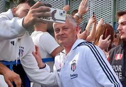 Beşiktaş’a İzmir’de coşkulu karşılama