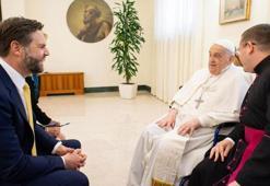 Papa Francis, ABD Başkan Yardımcısı Vance ile görüştü
