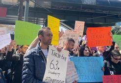 Atanamayan öğretmenlerden MEB önünde basın açıklaması