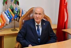 Bahçeli: Yakın vadede silahlar gömülüp kucaklayıcı siyasetin perdesi açılacaktır