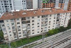 Küçükçekmece'de deprem sonrasında boşaltılan binalar havadan görüntülendi