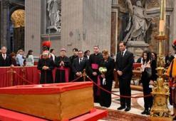 Papa Franciscus için cenaze töreni