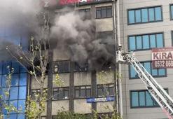Sultangazi'de ayakkabı imalathanesinde çıkan yangın söndürüldü