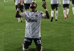 Fenerbahçe zirve takibini bırakmıyor