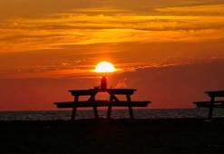 Hatay'da gün batımı kartpostallık görüntüler oluşturdu