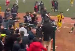 Samsun'da Süper Amatör Lig maçında ortalık karıştı: Futbolcular birbirine girdi