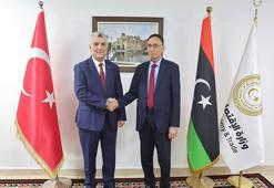 Bakan Bolat, Libya Ekonomi ve Ticaret Bakanı Huveyc ile görüştü