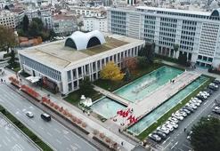 İBB soruşturmasında gözaltına alınan otel müdürü ve güvenlik müdürü adli kontrol şartıyla serbest bırakıldı