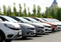 Sıfır otomobilleri sahte plaka ve ruhsatla satıp, parasını zimmetine geçirdi