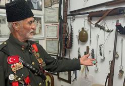 Kurtuluş Savaşı’nda mücadele eden dedesinin malzemeleriyle evin odasını müzeye çevirdi