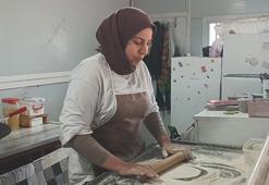 Depremzede kadınlar, 1 Mayıs’ta da mesaiye devam etti