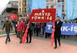Sendikalardan Taksim'de 1 Mayıs kutlaması