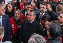 Özgür Özel 1 Mayıs kutlamalarına katıldı