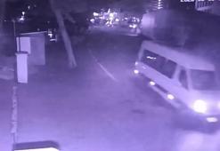 Sarıyer'de yolun çöktüğü anlar kamerada