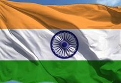 Hindistan'da dini festivalde izdiham: 6 ölü, 30 yaralı