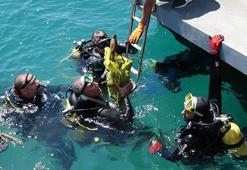 Deniz dibi temizliğinde 1 ton atık çıkarıldı