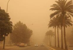 Irak'ta kum fırtınası: 4 ölü