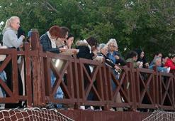 Antalya’da Hıdırellez coşkusu; dilekler denizle buluştu