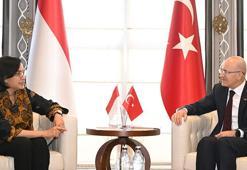 Bakan Şimşek, Endonezyalı mevkidaşı Indrawati ile buluştu