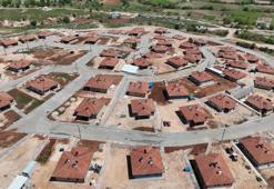 Adıyaman'ın Zey köyü kayalık zeminde yeniden kuruldu