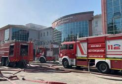 Çatısı yanan okulda eğitime 2 gün ara verildi