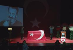 Tiyatro sanatçısı Naşit Özcan toprağa verildi