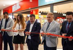 Relay mağazası, Antalya Havalimanı’nda kapılarını açtı