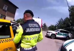 Takside 4 kaçak göçmen yakalandı, sürücü gözaltına alındı