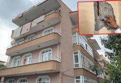 Avcılar'da riskli 4 katlı bina tahliye edilerek mühürlendi