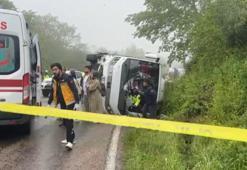 Sinop'ta üniversite öğrencilerini taşıyan otobüs devrildi; 18 yaralı