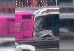 Beylikdüzü'nde iki metrobüs çarpıştı; 2'si ağır 14 yaralı