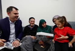 Bakan Kurum'dan depremzede aileye ziyaret