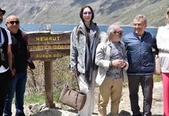 Beş Minare Film Fesitvali’ne katılan Sanatçılar Nemrut Gölü ve Selçuklu Mezarlığını gezdi