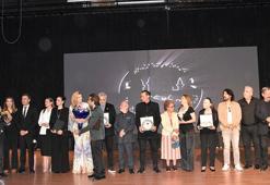 Bitlis Beş Minare Uluslararası Film Festivali’nde dereceye giren sanatçılar ödüllerini aldı