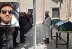 Motosiklet kazasında ölen eski futbolcu toprağa verildi