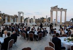 Bakan Fidan, bakanları antik kentte ağırladı