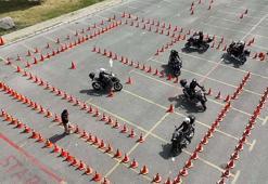 Yunus adaylarının zorlu eğitimi