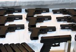 Oyuncakçı, ‘kaçak silah üretim atölyesi’ çıktı