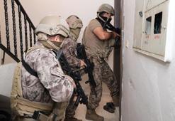 Vatandaşların banka bilgilerini yasa dışı bahis sitelerine veren şebeke çökertildi; 9 tutuklama