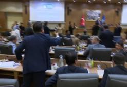 Bursa Büyükşehir Meclisi'nde grup sözcüleri arasında tartışma