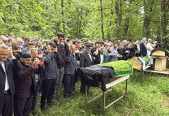 Arazi kavgasında öldürülen çift ile oğulları, toprağa verildi