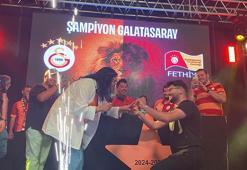 Şampiyonluk kutlamasında sürpriz evlilik teklifi