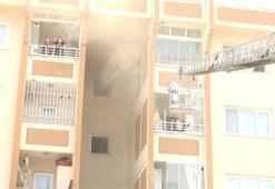 Kırıkkale’de 7 katlı apartmanda çıkan yangında mahsur kalan 10 kişi kurtarıldı