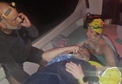 Türk yüzücüler Pasifik Okyanusu'nda köpek balığı saldırısına uğradı