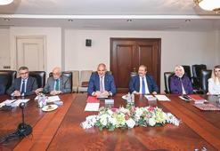 Bakan Ersoy, Cumhurbaşkanlığı Kültür ve Sanat Politikaları Kurulu üyeleriyle bir araya geldi