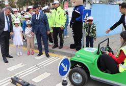 Akülü araçlarla çocuklara trafik eğitimi